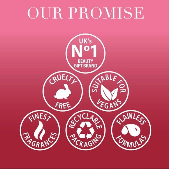 Baylis & Harding Midnight Cherry Luxury Pamper Gift Set. - Picture 5 of 6